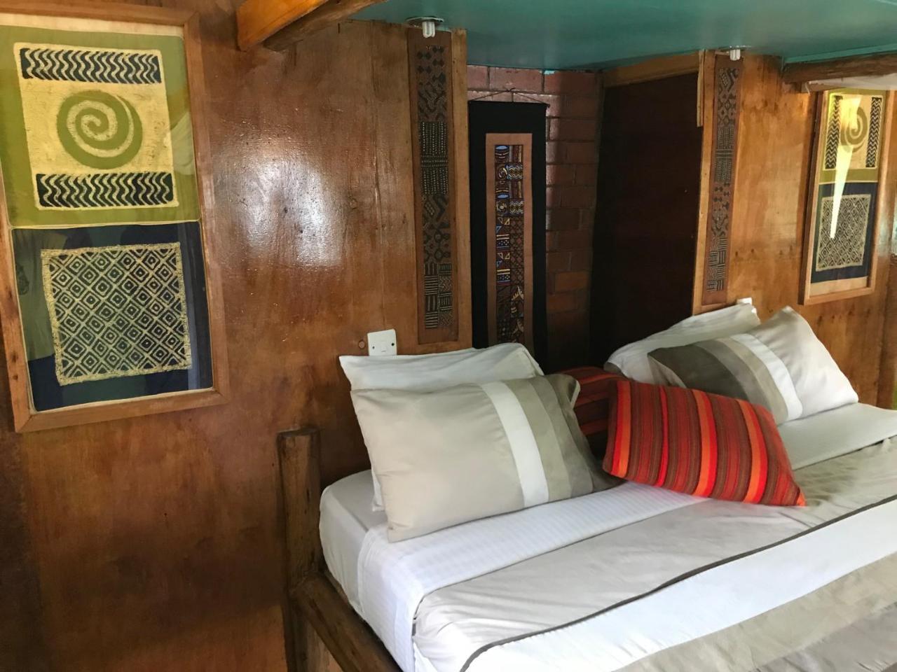 Samuka Island Retreat Villa Jinja Ngoại thất bức ảnh