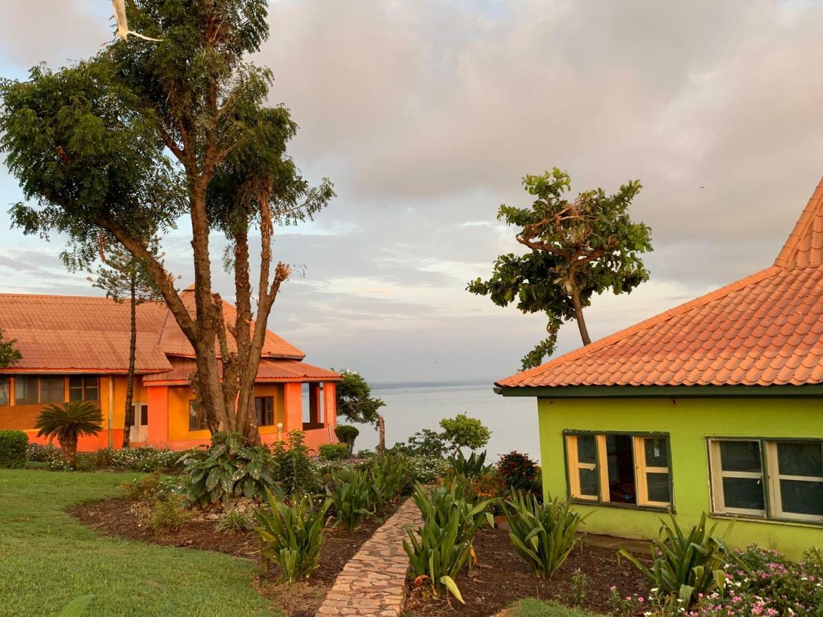 Samuka Island Retreat Villa Jinja Ngoại thất bức ảnh
