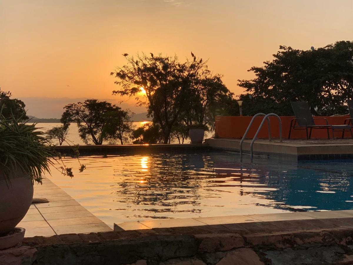 Samuka Island Retreat Villa Jinja Ngoại thất bức ảnh